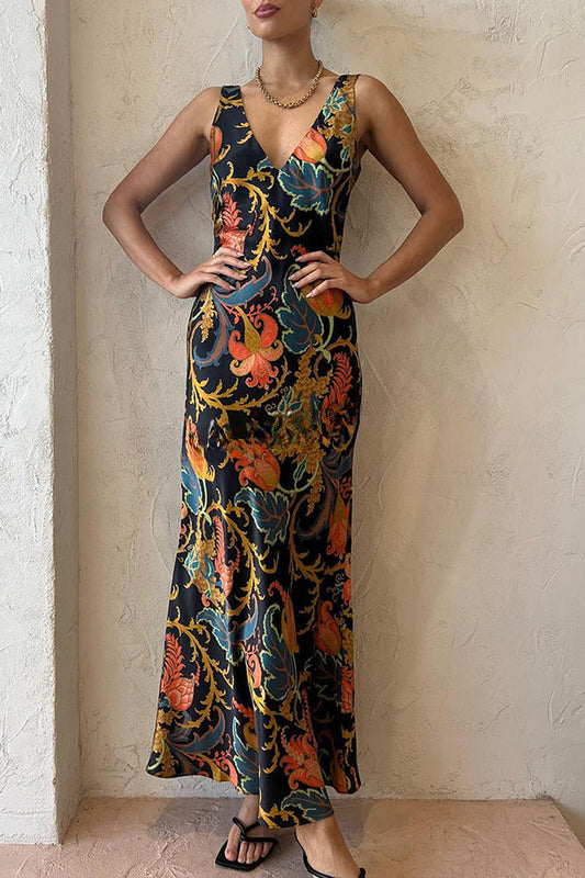 Forever Mine – Exklusives Maxi-Slip-Kleid aus Satin mit botanischem Print 