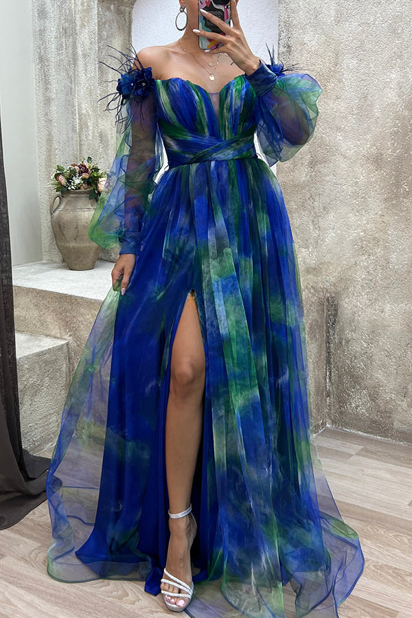 Vestido largo de noche de lujo con abertura, plisado, hombros descubiertos y tul de malla floral 