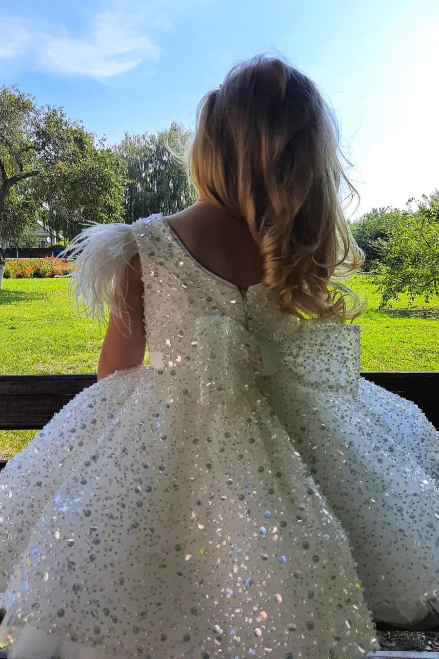 Lovely Sequins Cap Sleeve Flower Girl Dress Beading Lace Feather Embellishments