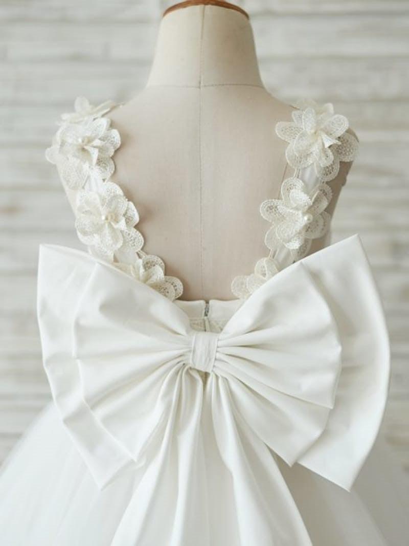 Ivory Lace Tulle Knee Length 3D Flower Girl Dress With V Back