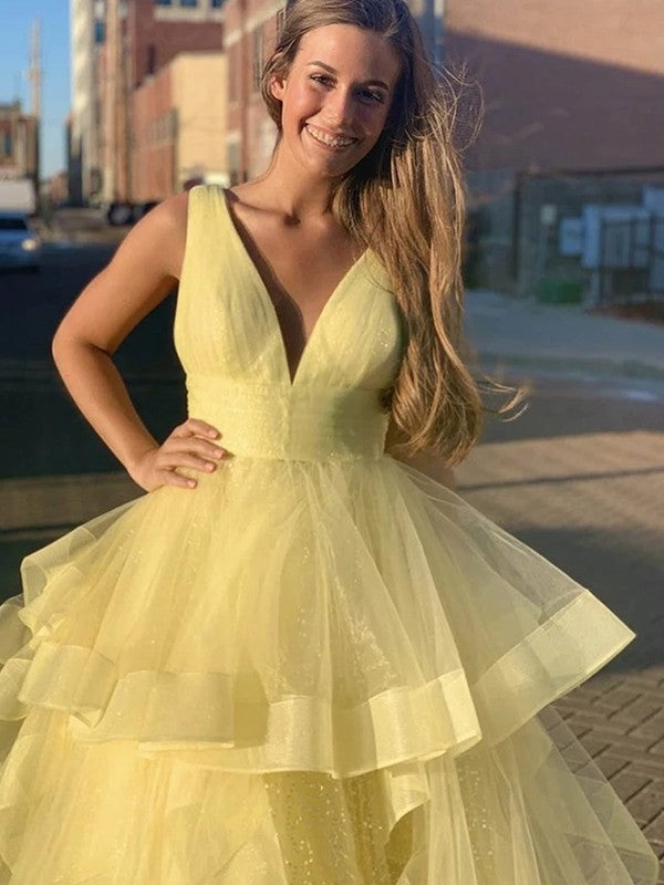 Robe de bal longue jusqu'au sol, col en V, volants, sans manches, en organza, robe de soirée