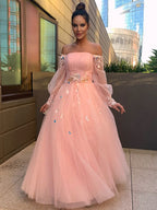 Abito da ballo con gonna ampia, fiori fatti a mano, tulle, maniche lunghe, scollo a barca, lungo fino a terra, abito da sera