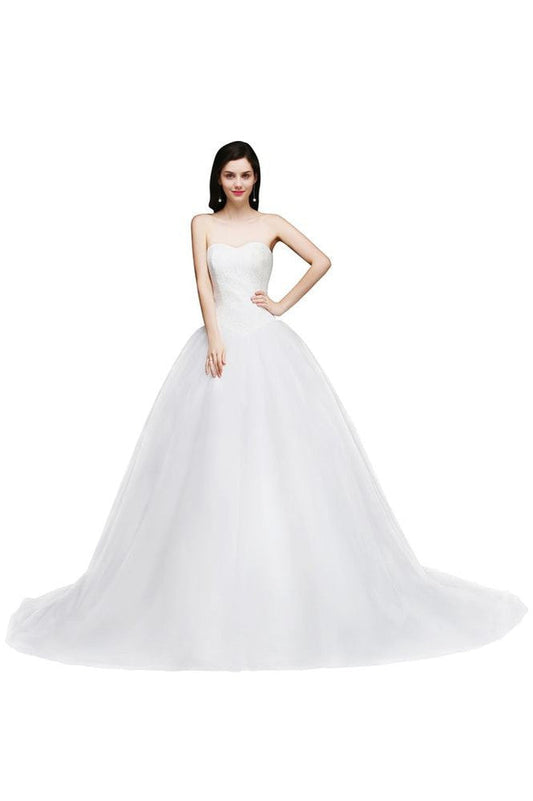 Ball Gown Lace Sweetheart Tulle Wedding Dress
