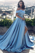 Robe de bal longue bleue à épaules dénudées