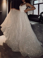 Robe de bal Robes de soirée Robe scintillante Robe de mariage Fête Traîne de cour Sans manches Bretelles fines en tulle avec paillettes