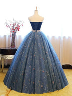 Robe de bal sans manches à décolleté en cœur, longue jusqu'au sol, ornée de perles en tulle