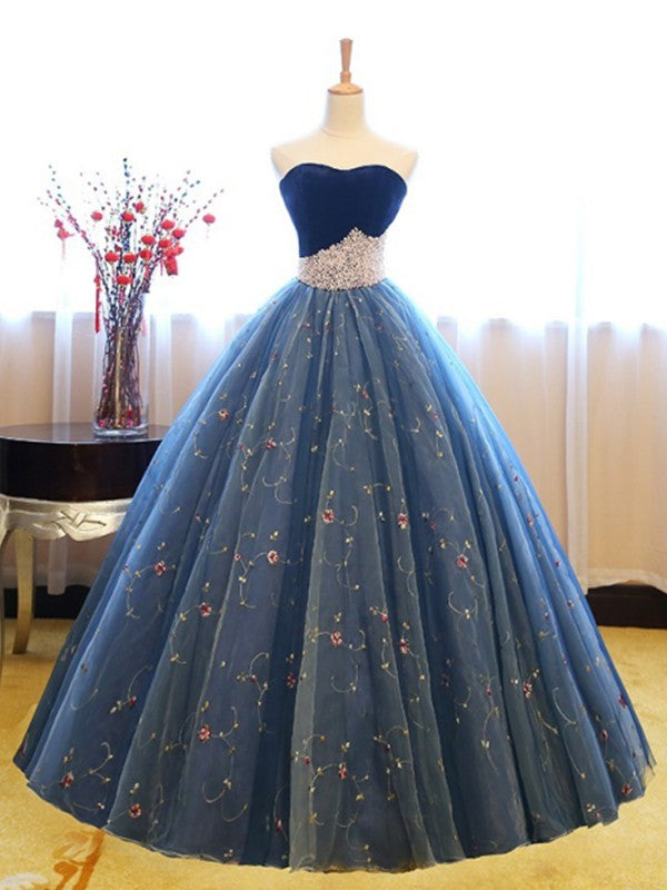 Robe de bal sans manches à décolleté en cœur, longue jusqu'au sol, ornée de perles en tulle