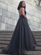 Robe de bal en tulle à volants, col en V, sans manches, traîne courte, robe de soirée