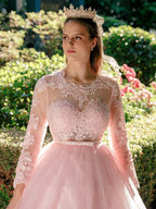 Abito da ballo in tulle con scollo a U, pizzo e maniche lunghe per cerimonie
