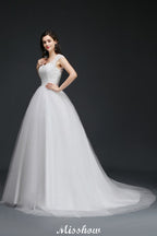 Robe de bal en tulle élégante pour mariage avec col en V et boutons