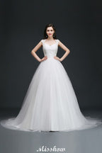 Robe de bal en tulle élégante pour mariage avec col en V et boutons