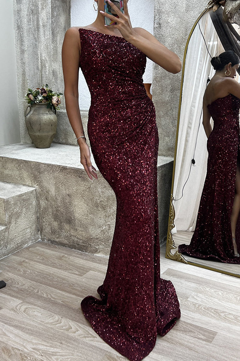 Abito da sera formale sexy in tinta unita con spacco asimmetrico e collo obliquo