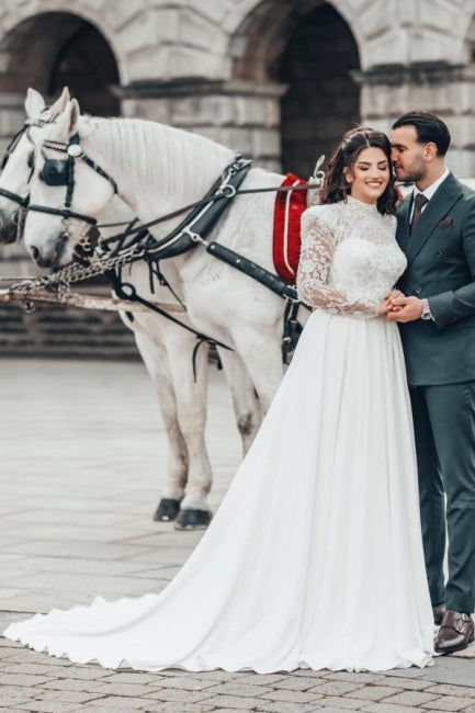 Bellissimi abiti da sposa lunghi a linea ad A con collo alto in pizzo e chiffon con maniche lunghe