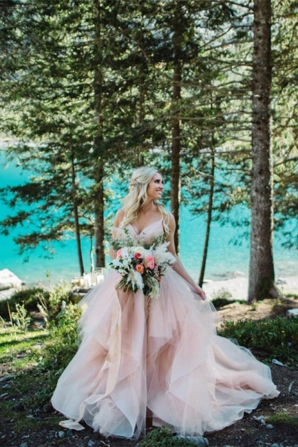 Bellissimi abiti da sposa senza maniche in tulle, scollo a V, linea a trapezio e schiena scoperta