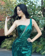 Bellissimo abito da sera in tulle con paillettes, monospalla senza maniche, con spacco frontale