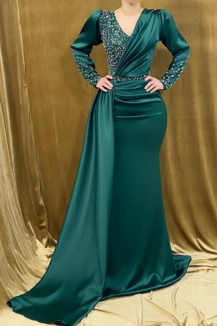 Hermosos vestidos de noche largos de sirena con escote en V verde y cuentas, con mangas largas