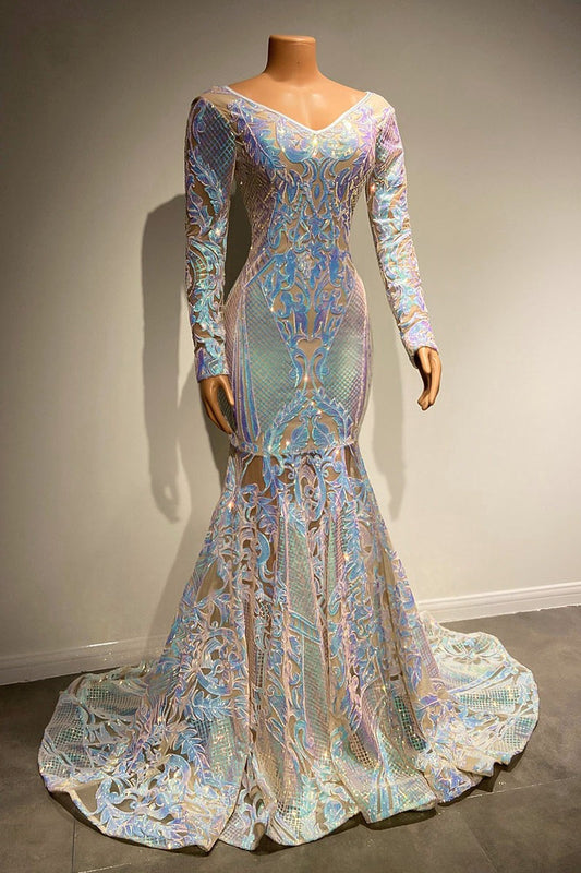 Hermoso vestido de noche largo de sirena con encaje y mangas largas y cola