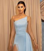 Wunderschönes langes Meerjungfrau-Ballkleid aus Satin mit einer Schulter und Schlitz