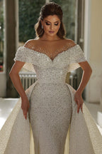 Magnifique robe de mariée à panneau portrait sirène avec perles