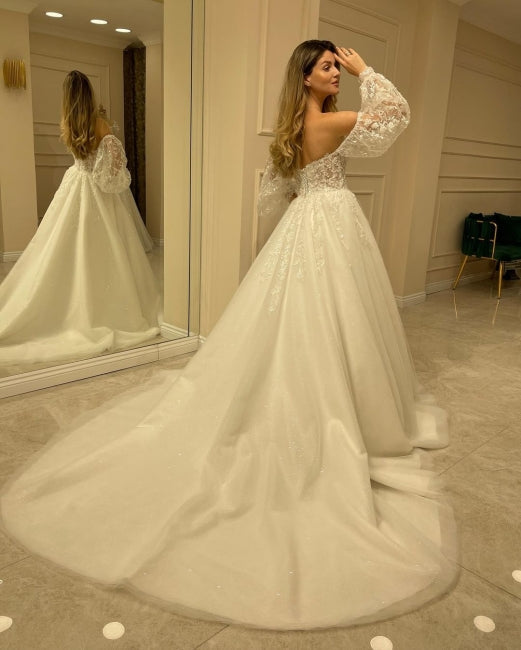 Wunderschöne schulterfreie A-Linien-Brautkleider mit Spitze 