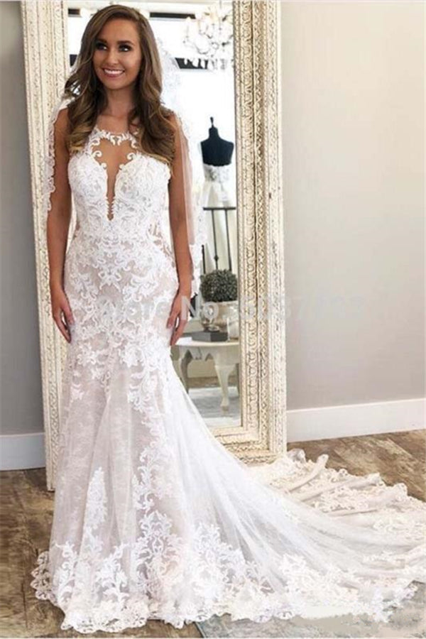 Hermoso vestido de novia de encaje con escote en forma de columna sin mangas en oferta