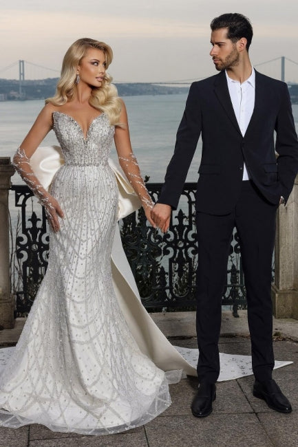 Belle robe de mariée sirène sans bretelles en forme de cœur avec traîne chapelle