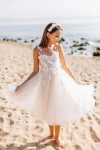 Beautiful White A Line Sleeveless Appliques Flower Girl Dress