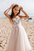 Beautiful White A Line Sleeveless Appliques Flower Girl Dress