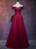 Belle robe longue de bal en tulle rouge vin à décolleté cœur, robe de soirée évasée