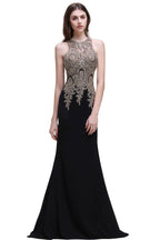 Robes de bal sirène avec appliques en dentelle noire