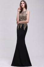 Robes de bal sirène avec appliques en dentelle noire