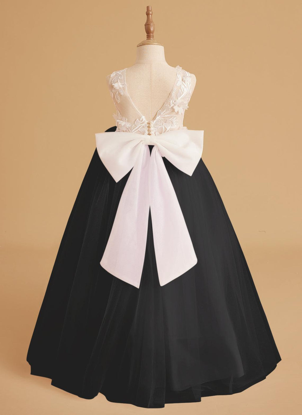 Sleeveless Princess Flower Girl Dress With Detachable Train And Beaded Lace