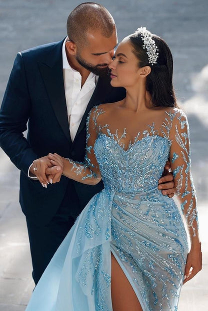 Schlichtes langes Meerjungfrau-Ballkleid mit Herzausschnitt, funkelndem Schlitz vorne und Ärmeln