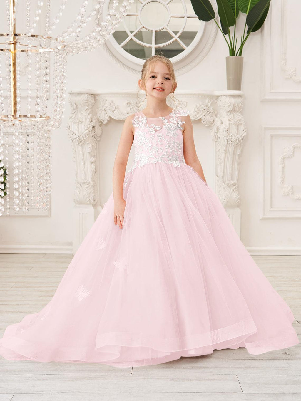 Elegant Sleeveless Tulle Flower Girl Dress With Applique Lace And Sweep Train