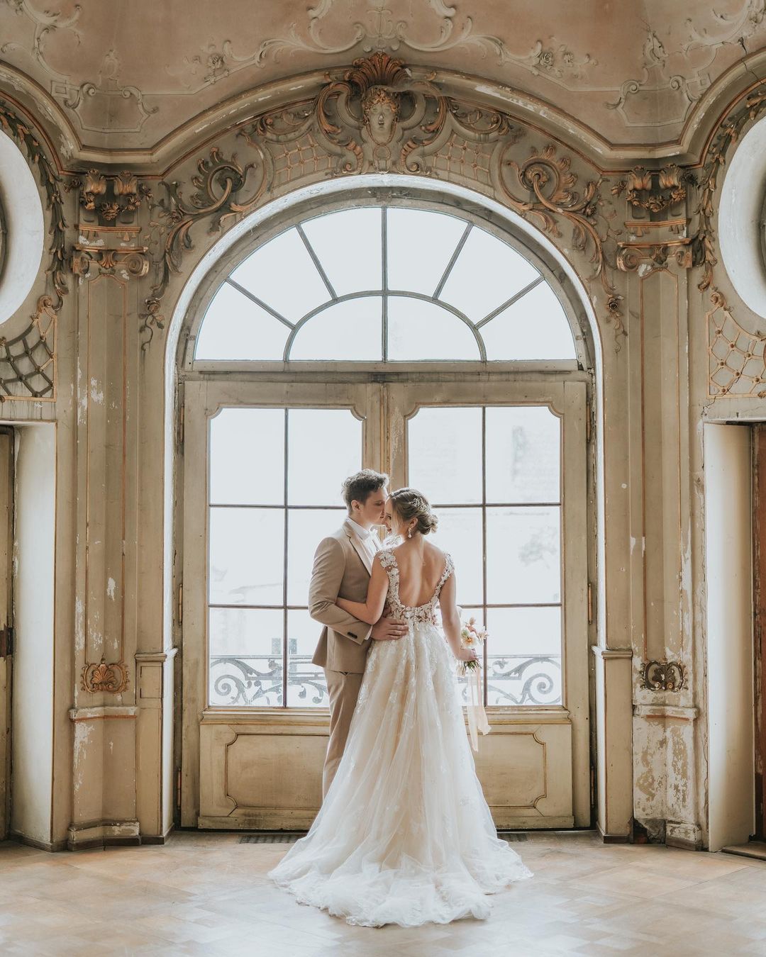 Boho Long A-line Tulle Wedding Dress with Lace Appliques