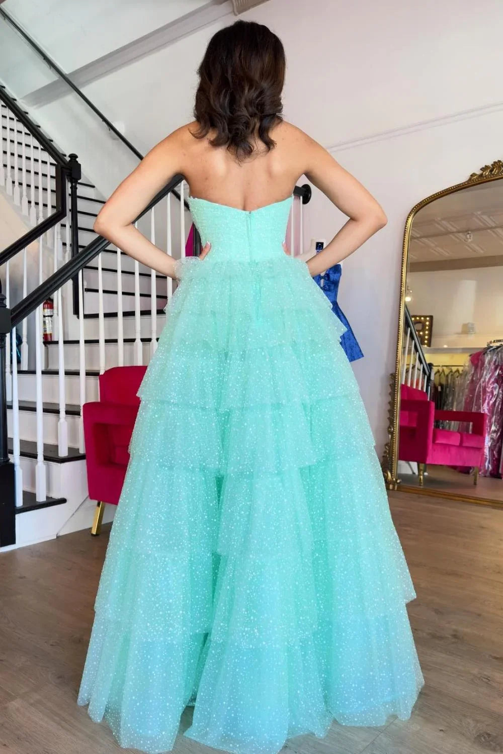 Brigitta | Abito lungo da sera azzurro acqua a balze in tulle a linea ad A con spacco