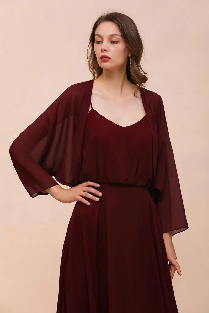Abiti da damigella d'onore color bordeaux con spalline sottili in chiffon, lunghezza fino al pavimento, abito per invitata a matrimonio con mantellina posteriore avvolgente