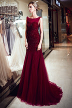 Abiti da sera lunghi color bordeaux a sirena in tulle con paillettes