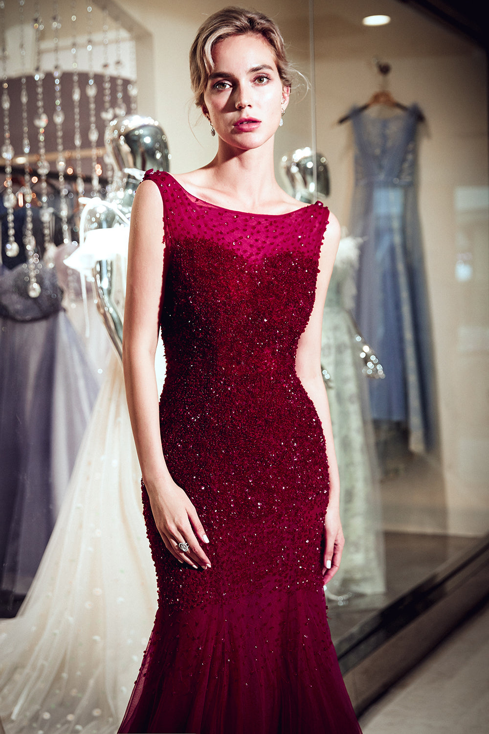 Abiti da sera lunghi color bordeaux a sirena in tulle con paillettes