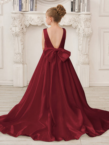 Robe de demoiselle d'honneur en satin sans manches de princesse coupe A avec traîne et nœud 