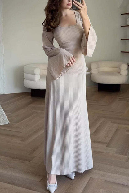 Vestido largo elástico de manga larga acampanada con canalé y elegante diseño cómodo 