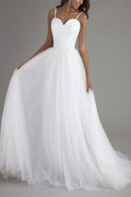 Elegant Tulle Spaghetti Straps Sleeveless Wedding Dress