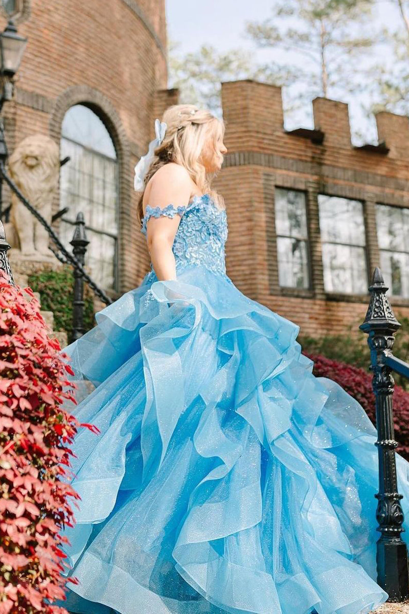Vestidos de fiesta largos de tul con volantes y hombros descubiertos con apliques