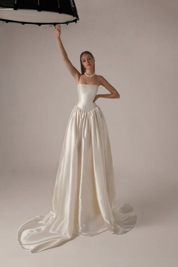 Spaghetti Strap Sleeveless A Line Long Pleated Prom Dress In 70 Colors