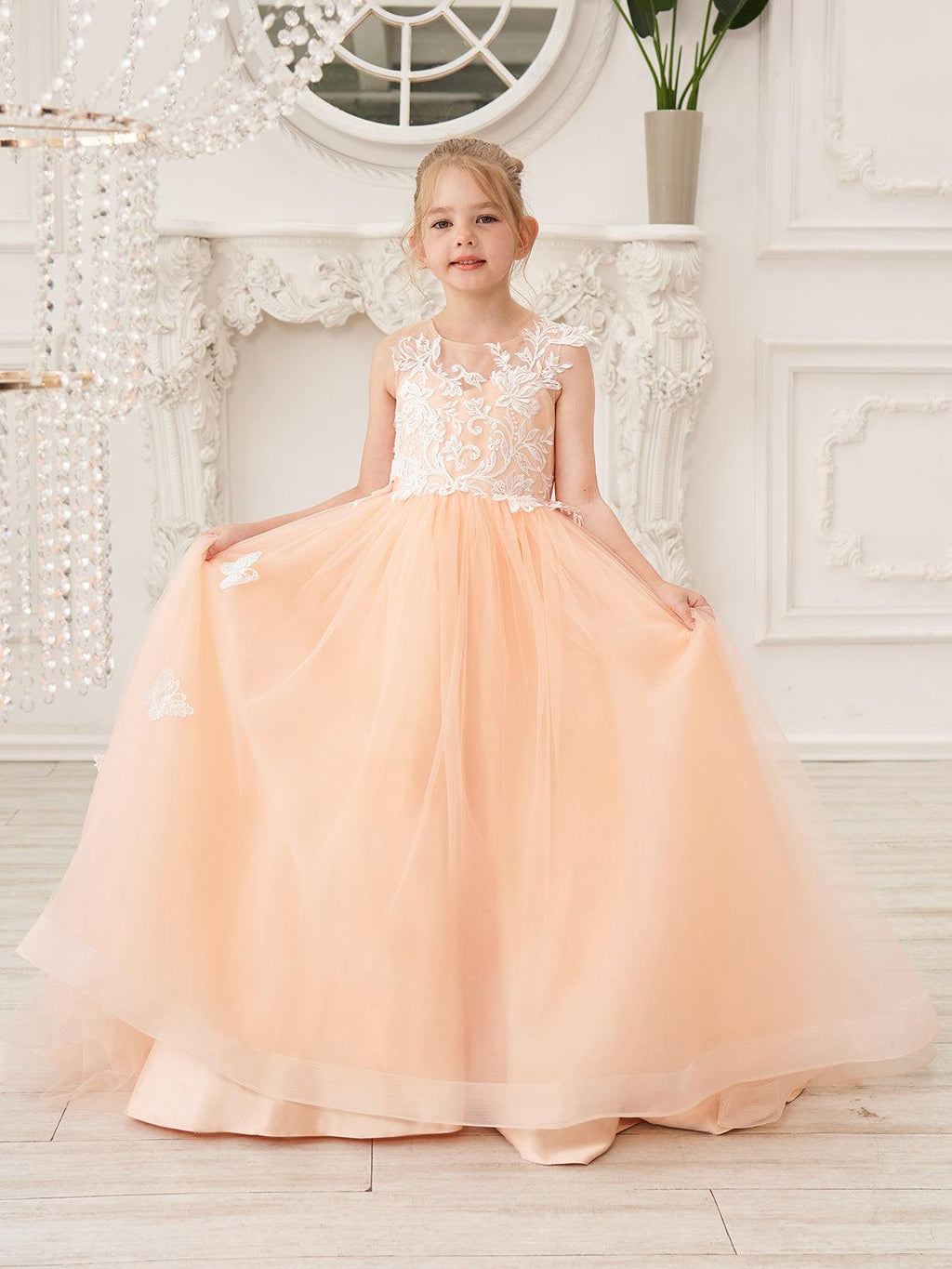 Elegant Sleeveless Tulle Flower Girl Dress With Applique Lace And Sweep Train