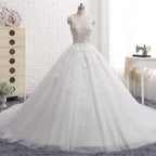 Romantic Long Train Sleeveless Tulle Wedding Dress With Appliques Lace