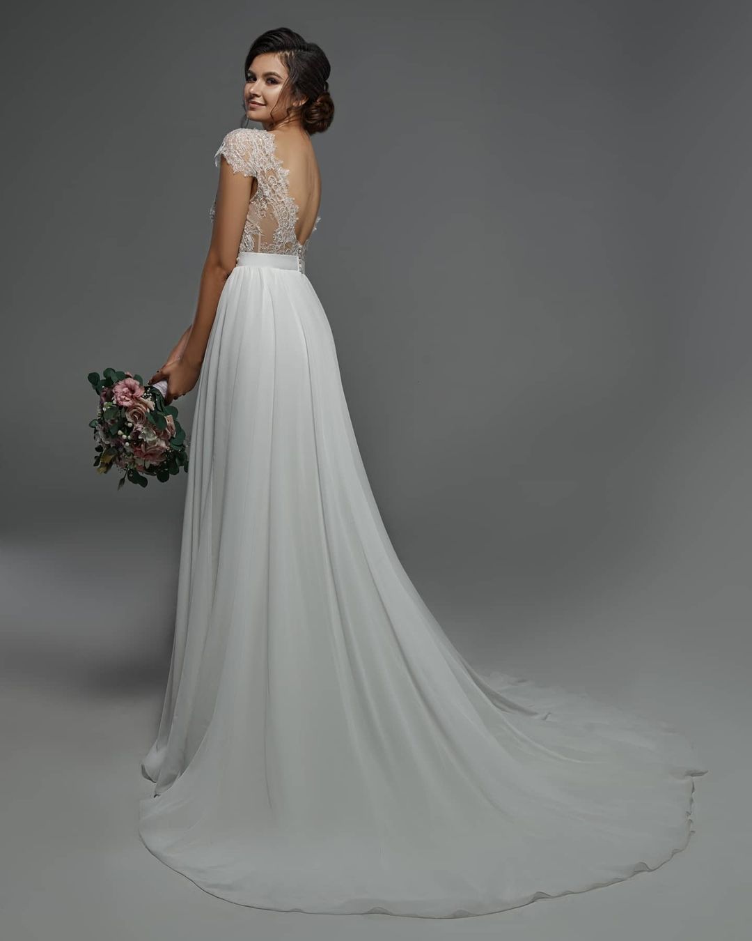 Cap Sleeveless Lace Chiffon Wedding Dress Boho Bridal Gown