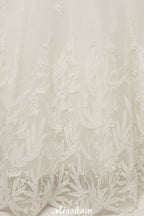 Robes de mariée à manches courtes, ligne en A, encolure dégagée, longueur au sol, avec appliques en dentelle