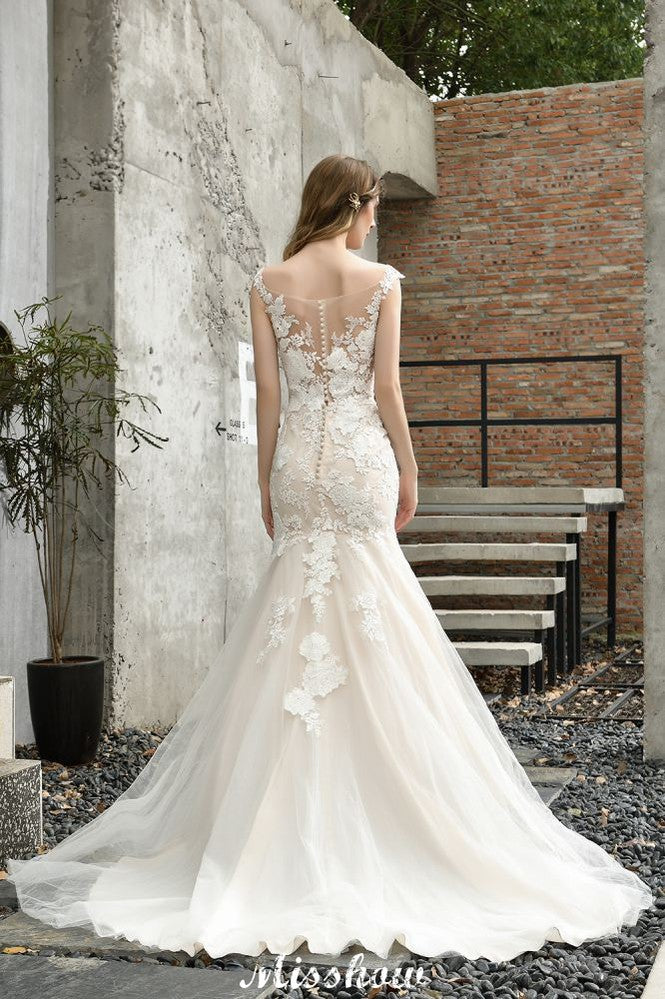 Vestido de novia de sirena con mangas cortas y encaje, blanco/marfil, con flores para jardín