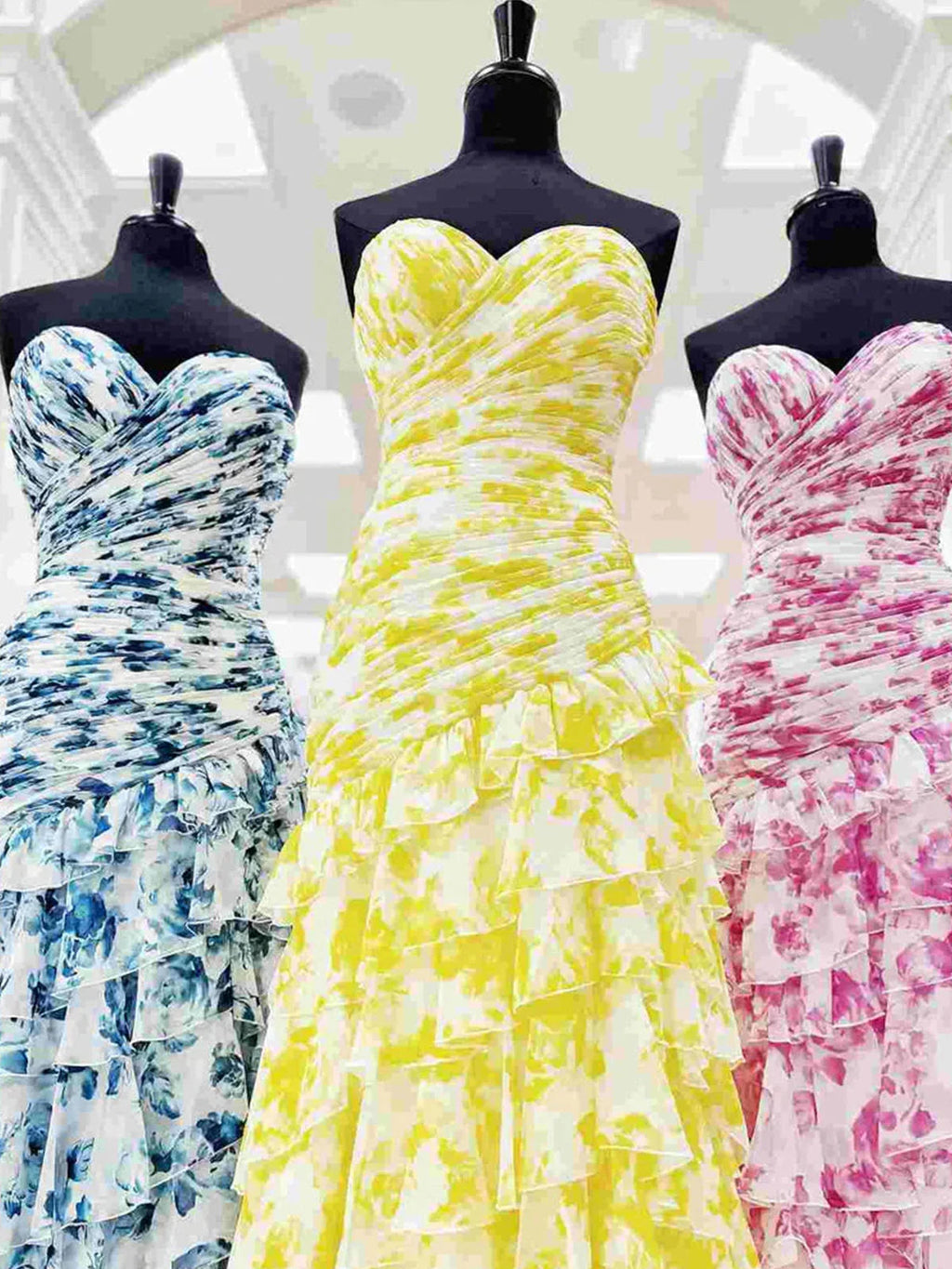 Cassian | Abiti lunghi da cerimonia in chiffon stampato con spacco, modello Sirena Cuore Dolce